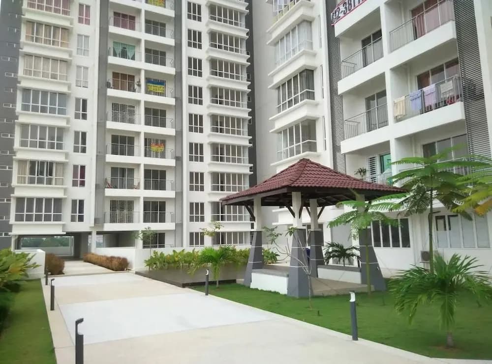 Cozy Crib at 7 Tree Seven Residence - photo 1