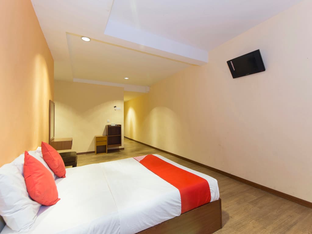 OYO 415 Straits Settlement Inn - photo 14