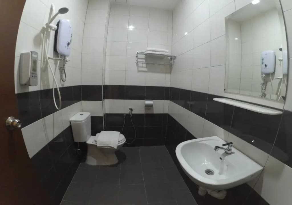 Link Hotel - photo 9