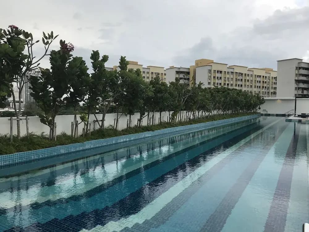 The Landmark Penthouse Luxury Condo by Casa Accommodation - photo 11