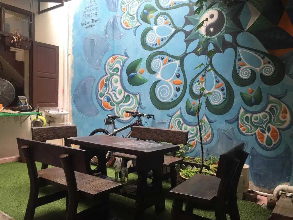 WeLuv Travel Guesthouse - photo 5