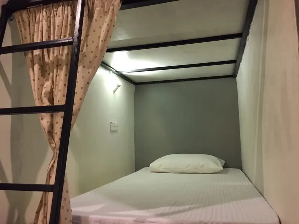 Sunset Homestay - photo 4