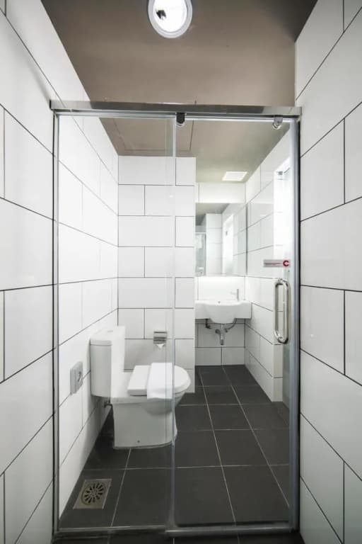 Tune Hotel DPulze Cyberjaya - photo 9