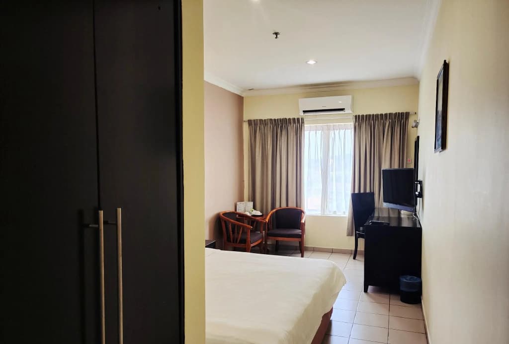 Megah D'Aru Hotel - photo 4