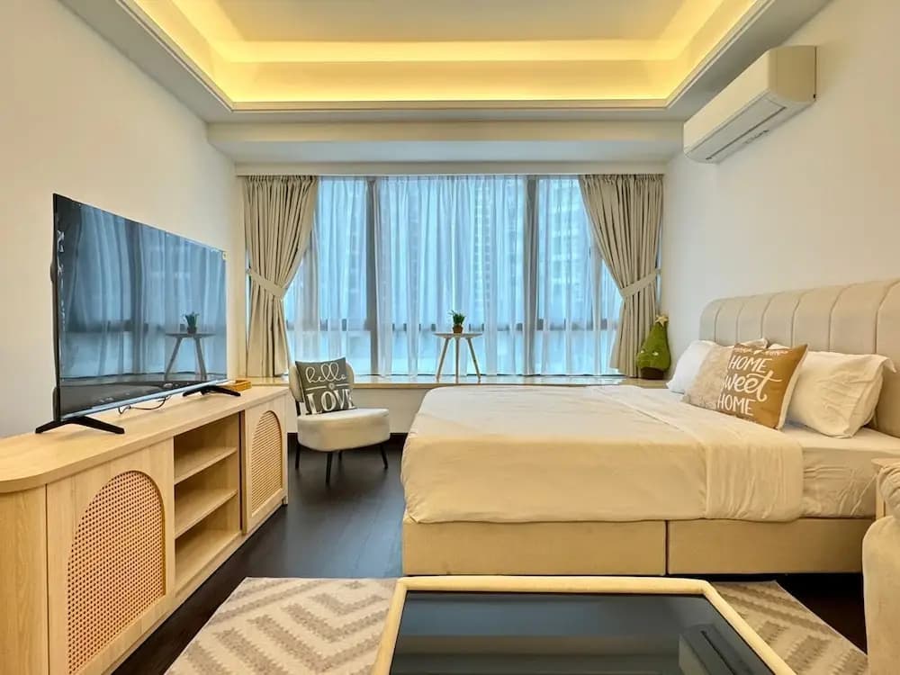 JB City CIQ-R&F Shopping Mall Apartment - photo 28