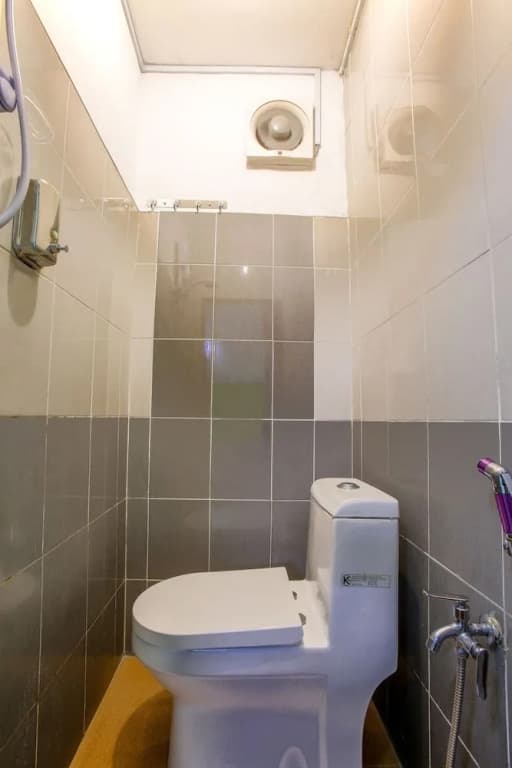 SPOT ON 89788 Musafir Transit Hotel - photo 8