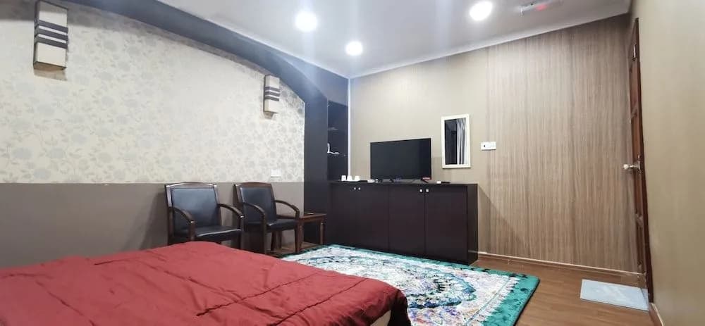 90372 Greybirds Hostel - photo 2