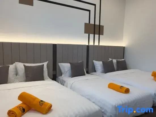 LYL 108 Private Pool Villa Ipoh - photo 1