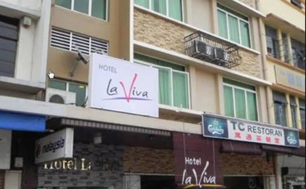 OYO 216 La Viva Hotel - photo 1