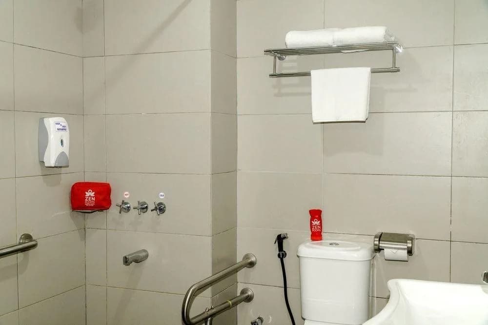 Hotel Seri Perkasa - photo 7