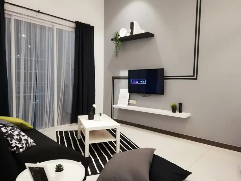 Puchong Skypod Residence, High Floor Balcony Unit, Walking Distance to IOI Mall, 10min Drive to Sunway - photo 1