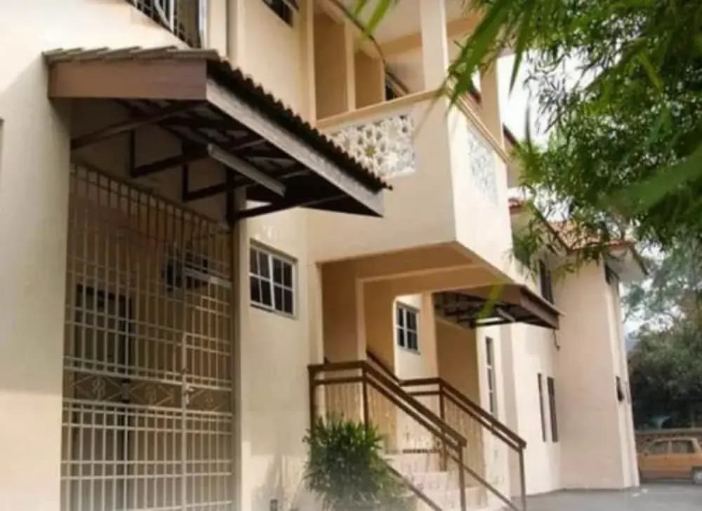 Hasienda Homestay Bayan Lepas - photo 1