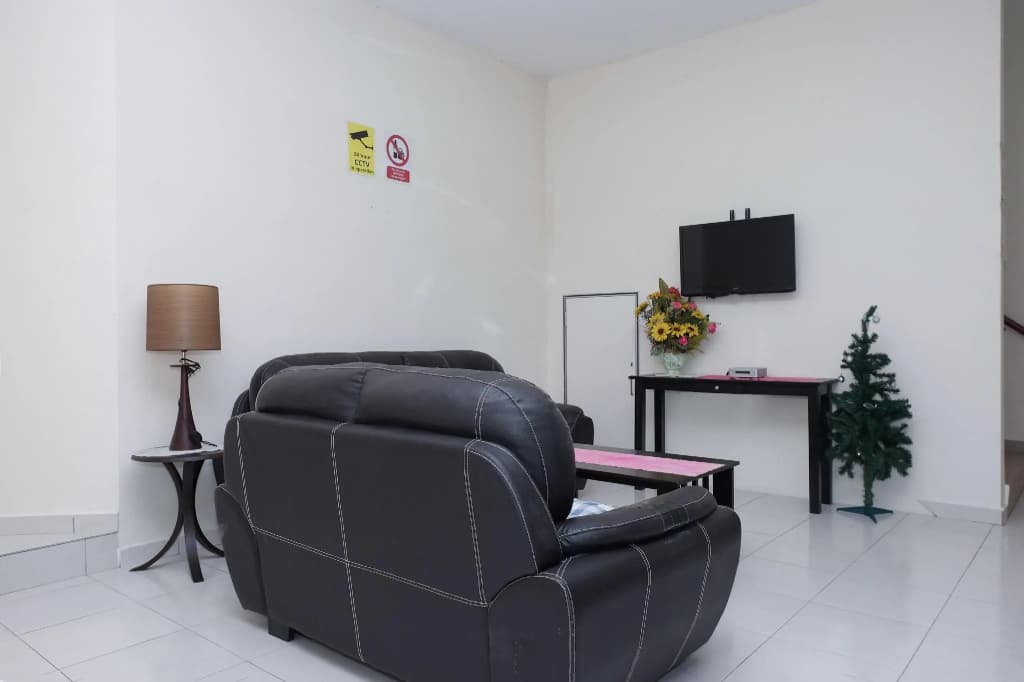 OYO 89777 Urbanstay Kuantan - photo 2