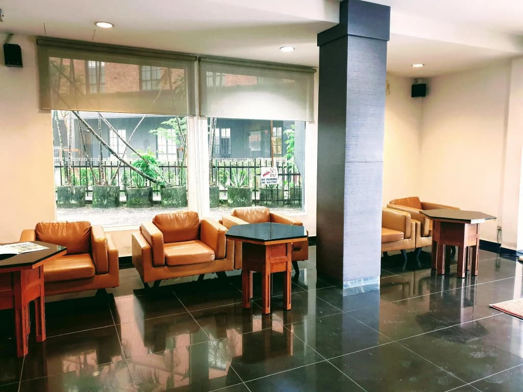 Golden Court Hotel @ Taman Pelangi - photo 2