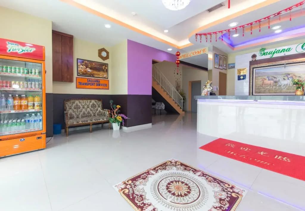 Saujana City Hotel by OYO Rooms - photo 1