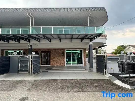 Taiping City Centre Landed Corner Lot for 12 Pax - photo 15