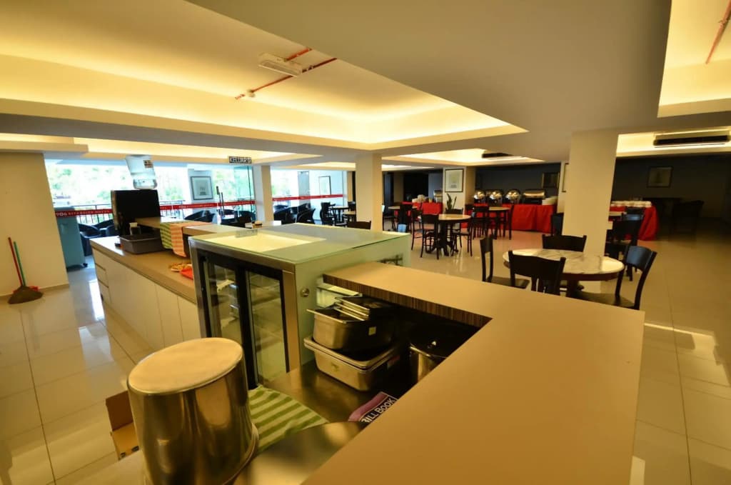906 Riverside Hotel - photo 21