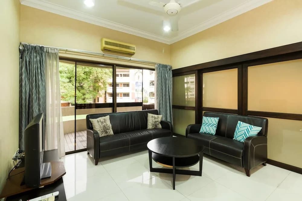 Cozy and Elegant Shahzan Court - photo 2