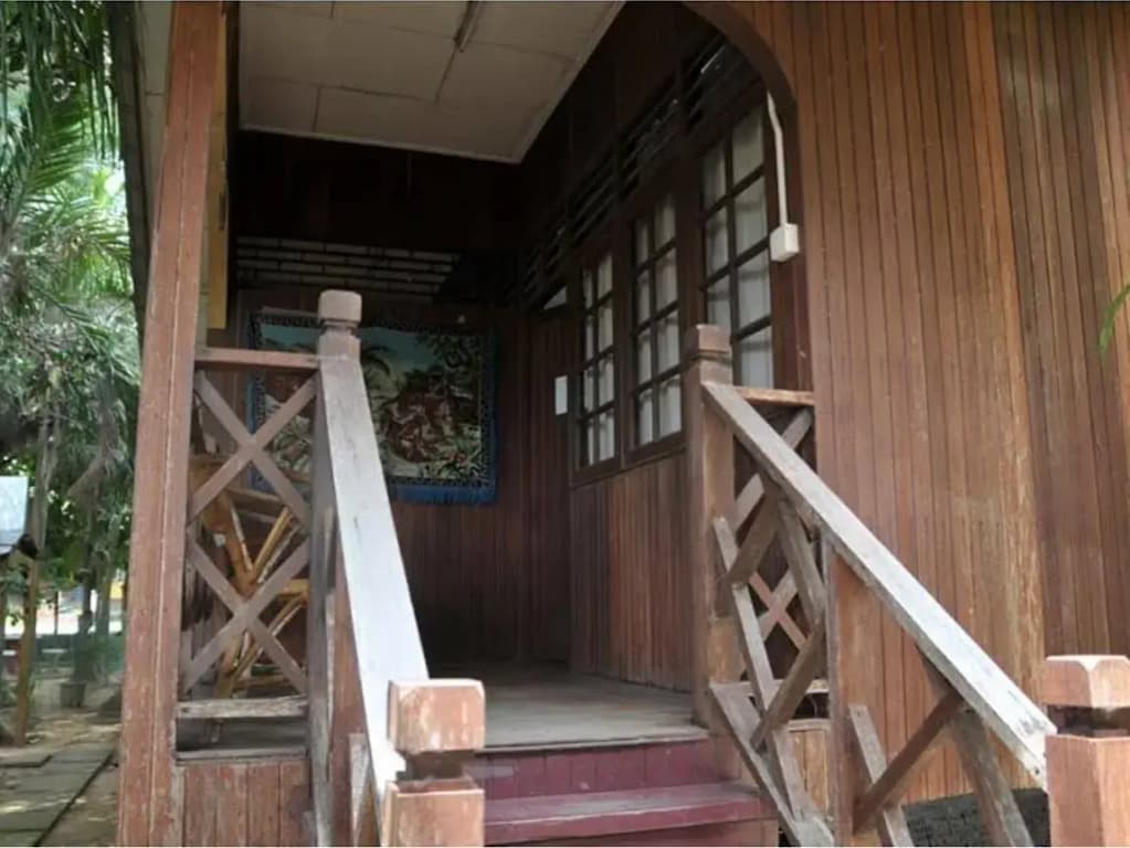 SPOT ON 90012 Cerana Villa Resort & Medan Ikan Bakar - photo 10