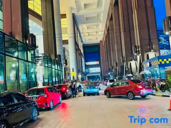 KL Bintang Suites @ Times Square - photo 48