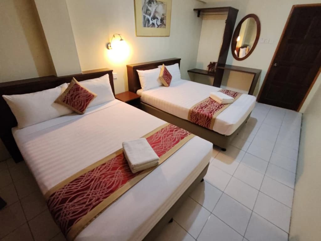 Virgo Batik Resort Teluk Batik Lumut - photo 29