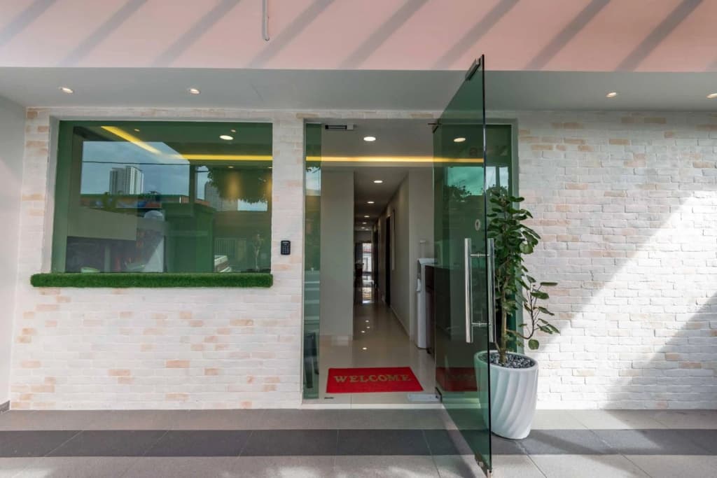 G3 House - photo 1