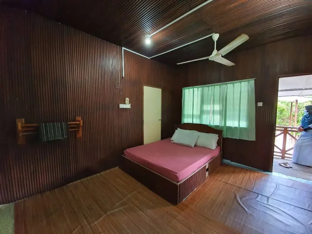 OYO 90278 Redzwan's Beach Resort - photo 4