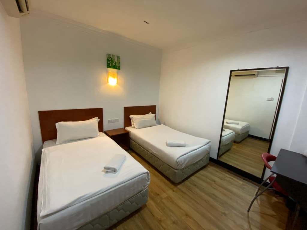 Super OYO 89847 Switz Paradise Hotel - photo 7