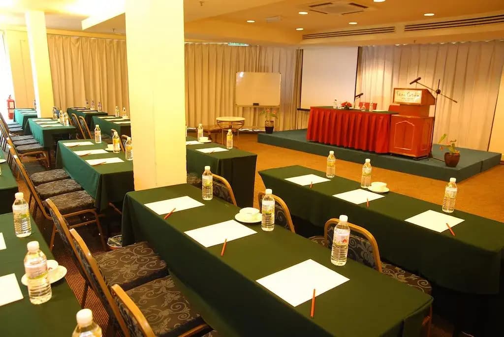 Seri Costa Hotel - photo 10