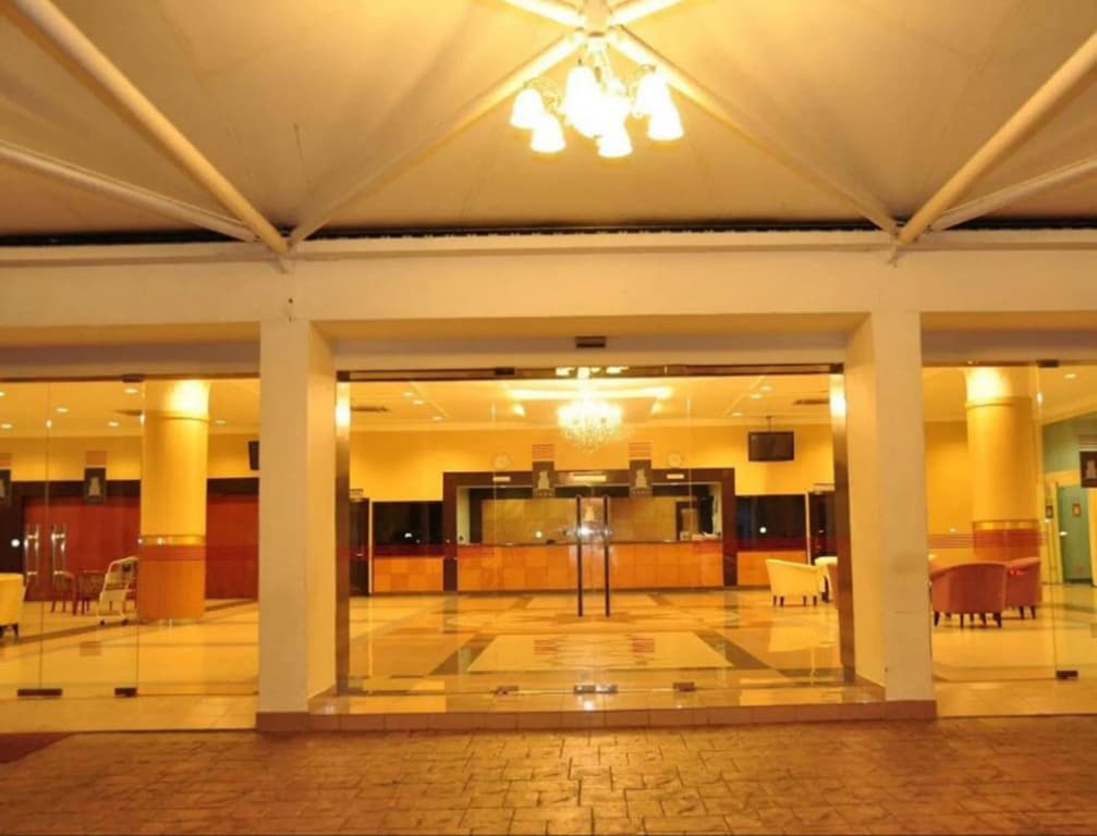 TH Hotel Kelana Jaya - photo 17