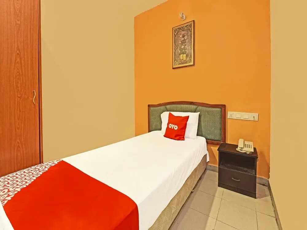 Hotel Sahara by OYO Rooms - photo 7