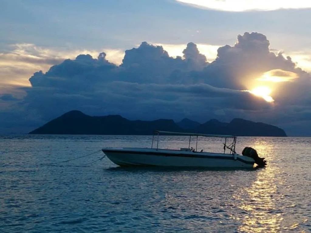 Celebes Beach Resort - photo 8