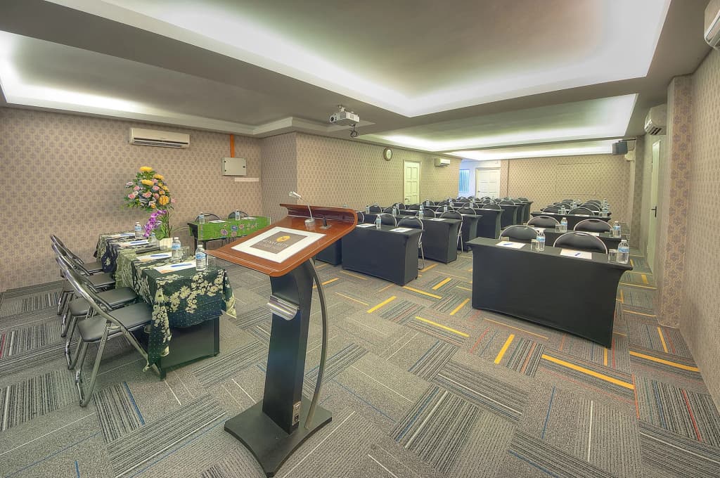 Arenaa Batik Boutique Hotel - photo 12