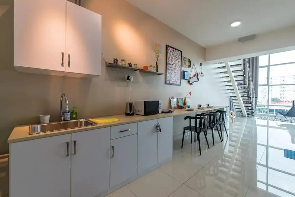 JK Maritime Luxury Suite - photo 15