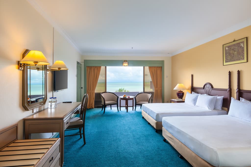 Bayview Beach Resort Penang - photo 7