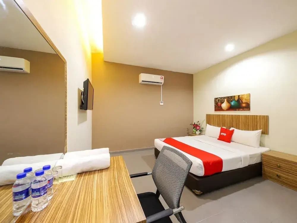 OYO 89839 Riaz Hotel - photo 4