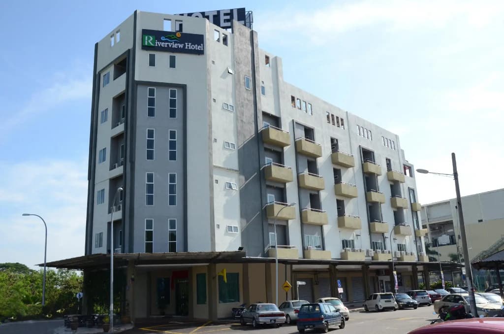 Riverview Hotel - photo 1