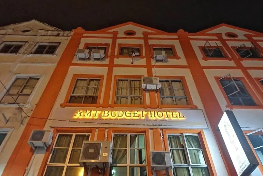 Amt Budget Hotel - photo 1