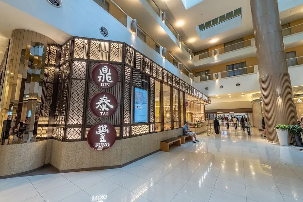 Sunway Pyramid Resort Suites by Ray&Jo - photo 1