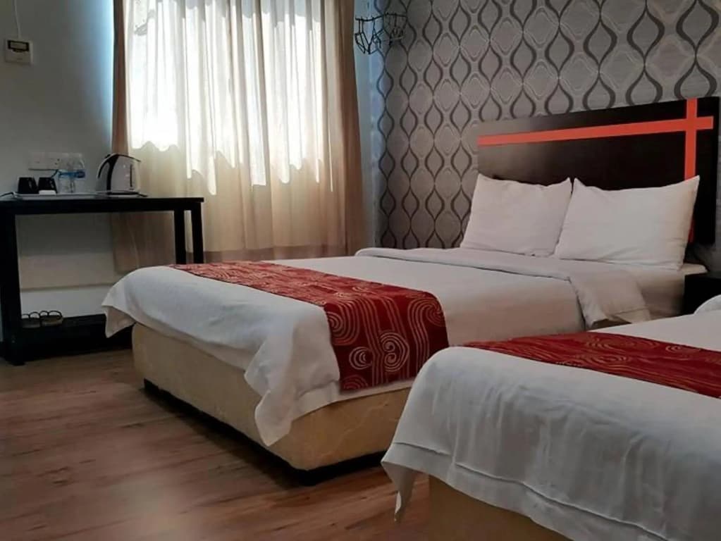 Mega Inn - photo 2