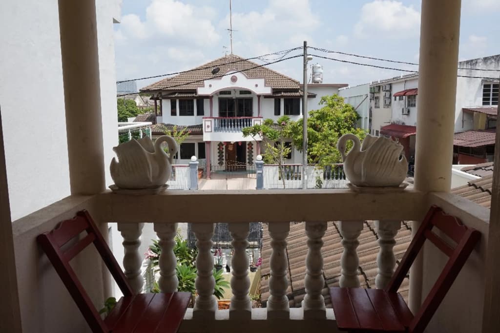 Three Little Birds Home - Hostel - photo 16