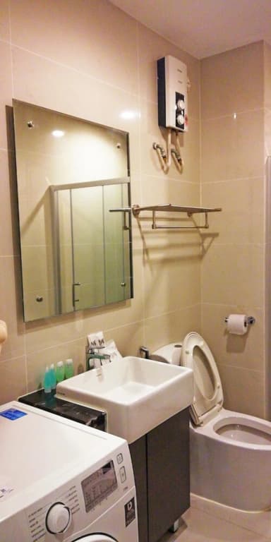 Sea View Homestay @ Country Garden Danga Bay - photo 8