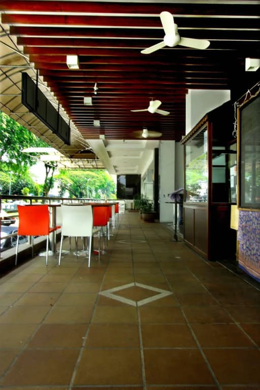 Kuching Park Hotel - photo 21