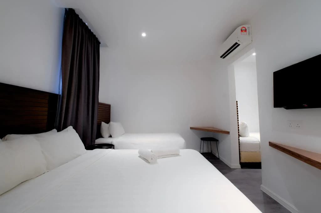 T Hotel Tandop - photo 20