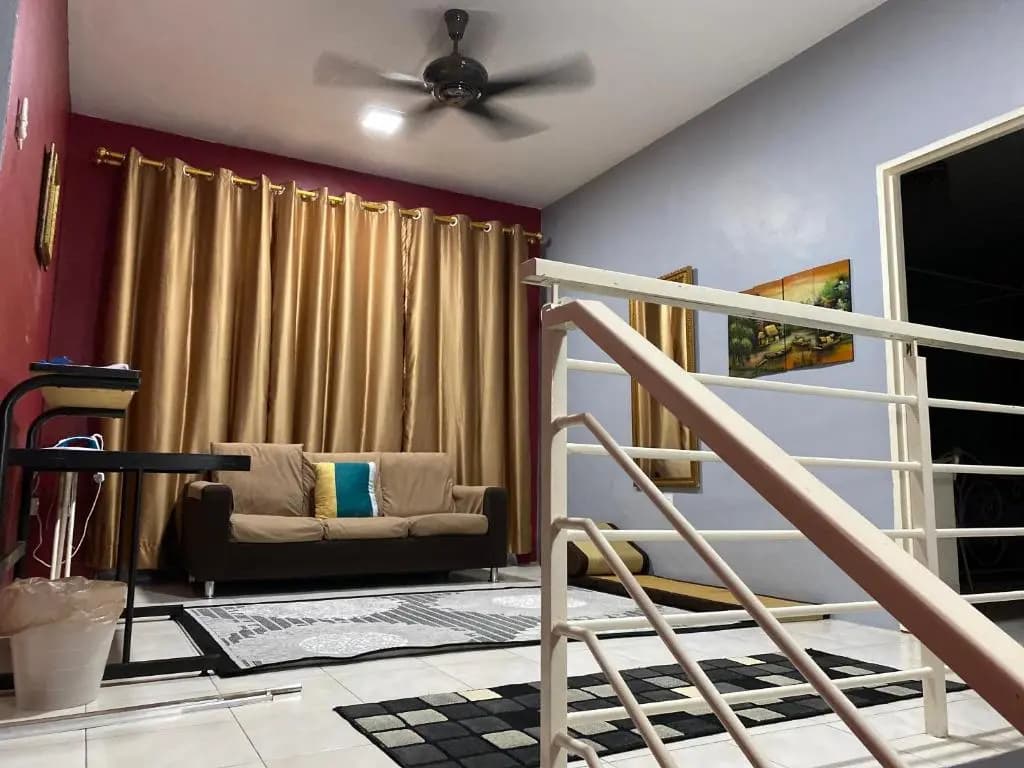 Pasir Gudang Marissa Homestay - photo 9
