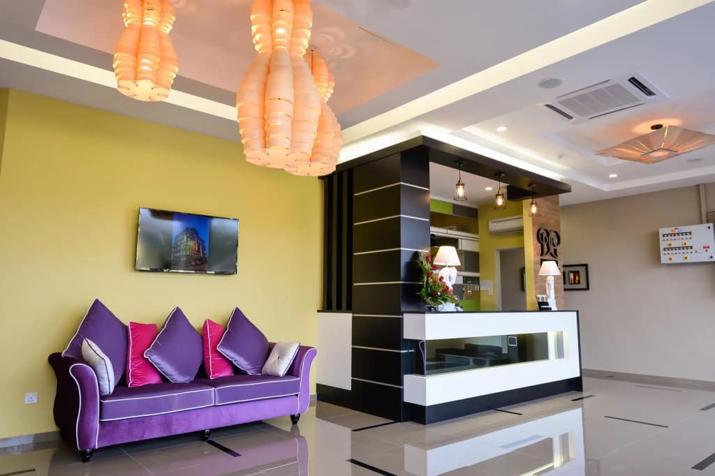 De Champs Hotel - photo 7