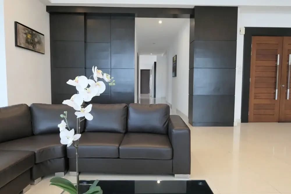Gurney Seafront Supercondo 4B Penthouse - photo 3