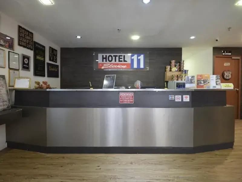 OYO 818 Hotel 11 - photo 18