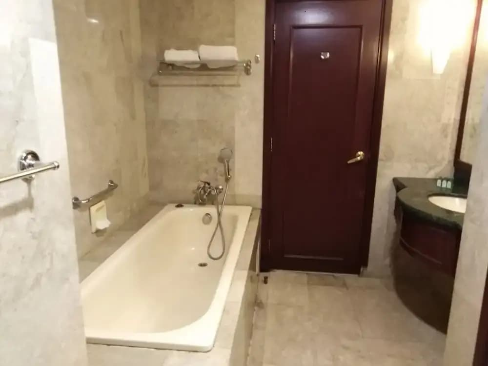 KL Empire Suites at Times Square KL - photo 8