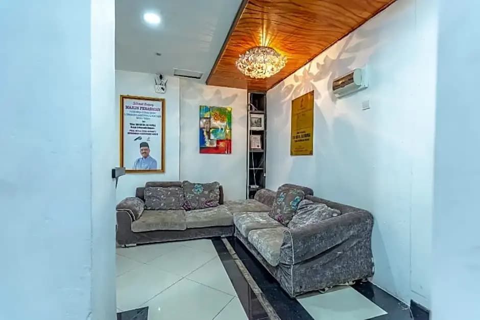 OYO 43960 Laksamana Executive & Boutique Hotel - photo 11